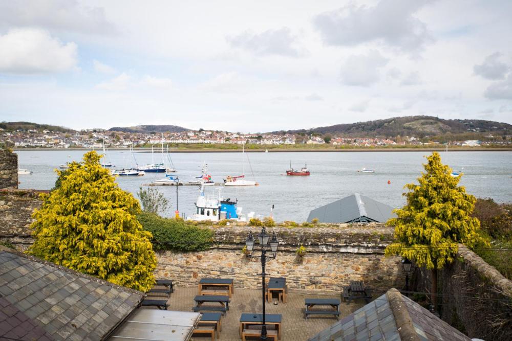 George & Dragon, Conwy Hotel Exterior photo
